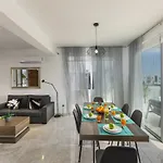 Alasia Villa
