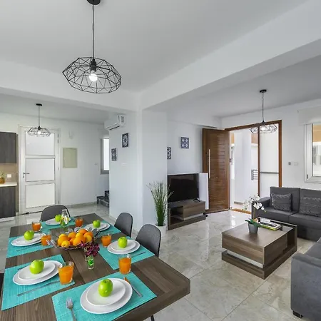 Alasia Villa